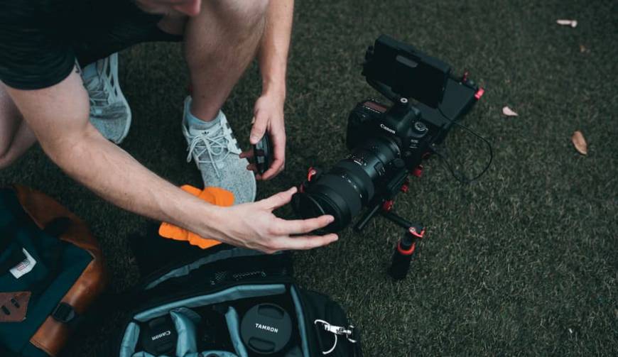 色彩心理学×动态美学，河源产品视频拍摄公司唤醒感官冲击力